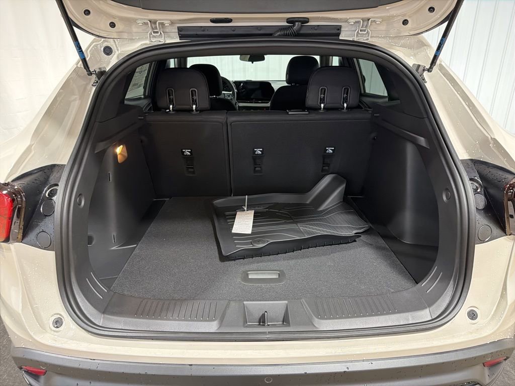 New 2026 Chevrolet Trax RS image 8