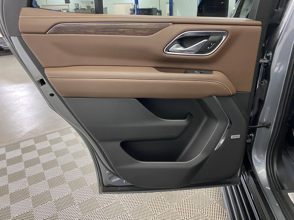 Used 2022 Chevrolet Tahoe High Country image 25