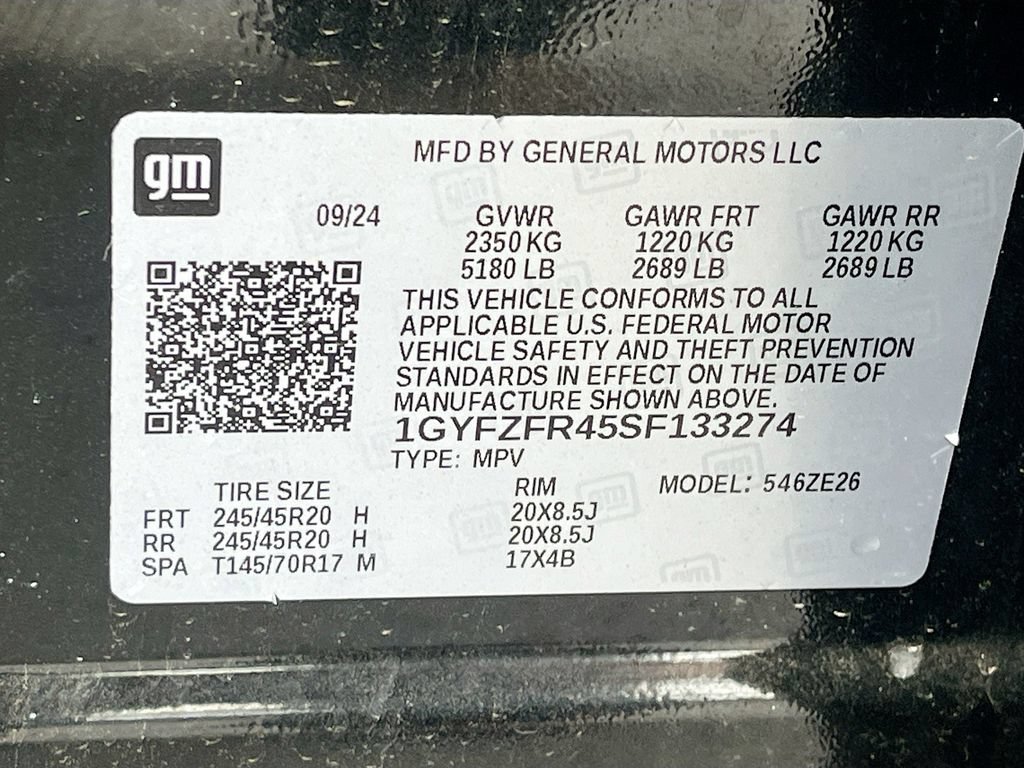 Used 2025 Cadillac XT4 Sport AWD/4WD image 33