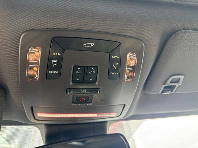 Used 2024 Toyota Sienna XLE w/ XLE Plus Package AWD/4WD image 20