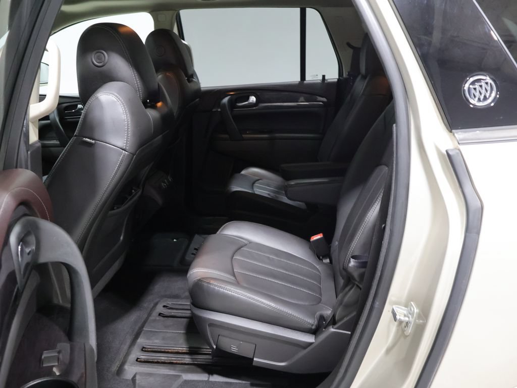 Used 2016 Buick Enclave Leather AWD/4WD image 18
