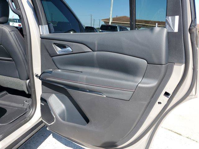 New 2026 Chevrolet Traverse Z71 w/ Enhanced Driving Package image 11