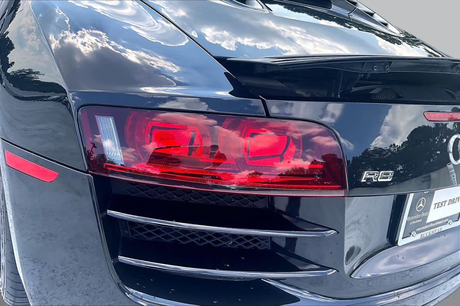 Used 2011 Audi R8 V10 AWD/4WD image 25
