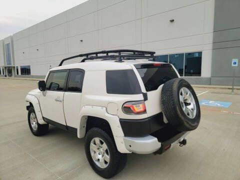 Used 2012 Toyota FJ Cruiser 4WD w/ Convenience Pkg image 23