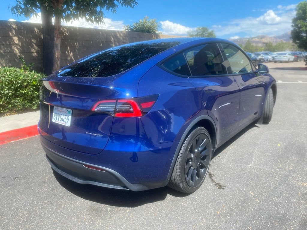 Used 2021 Tesla Model Y Long Range AWD/4WD image 8