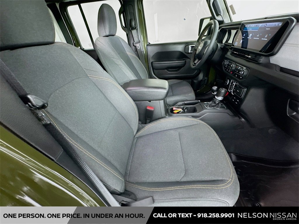 Used 2024 Jeep Wrangler Sport S image 27