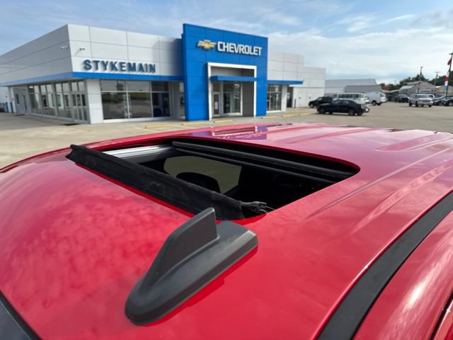 Used 2021 Chevrolet Silverado 1500 LT Trail Boss w/ Convenience Package II AWD/4WD image 3