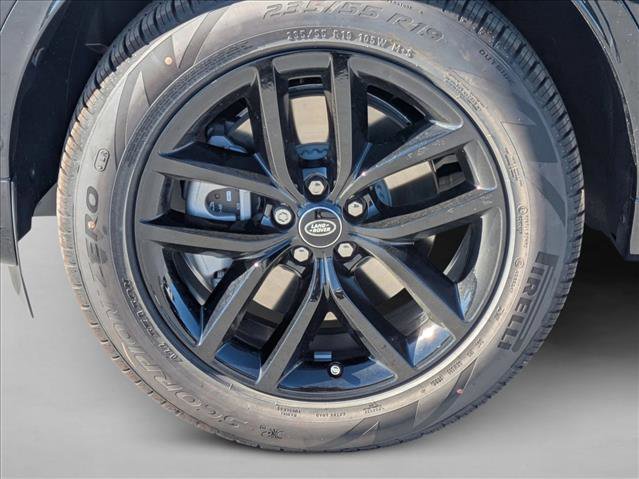 New 2025 Land Rover Discovery Sport S image 10