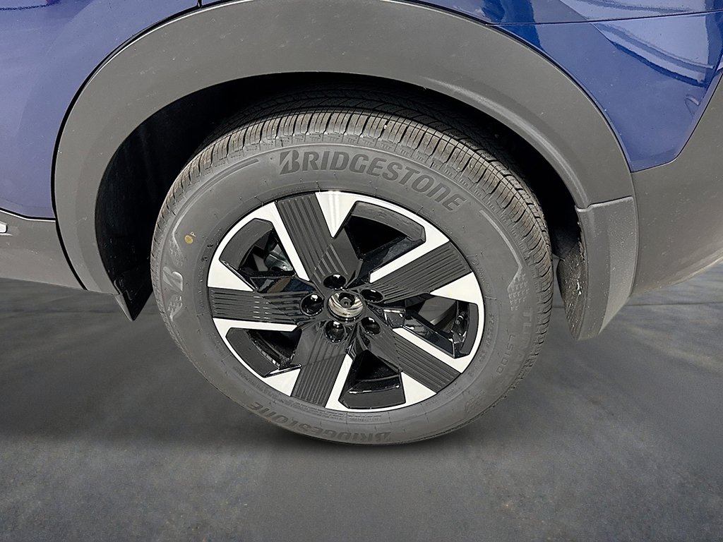 New 2027 Nissan Kicks SV AWD/4WD image 9