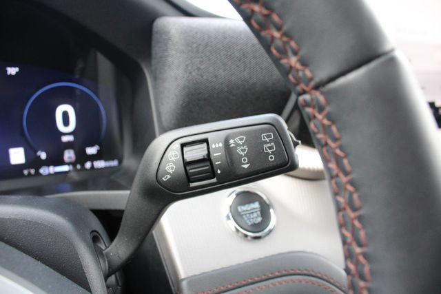 Used 2025 Ford Explorer Active w/ Active Comfort Package AWD/4WD image 15