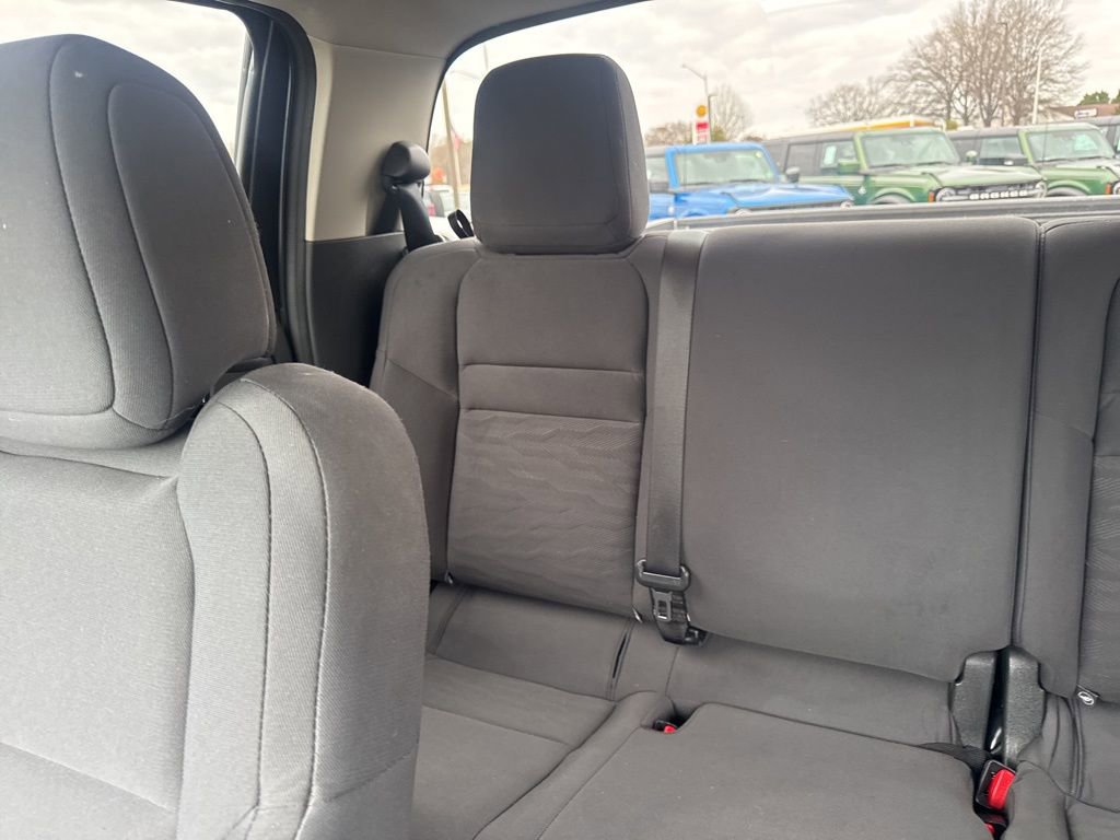 Used 2023 Nissan Frontier S image 31