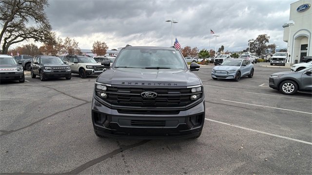 New 2025 Ford Expedition Platinum w/ Stealth Performance Package image 8