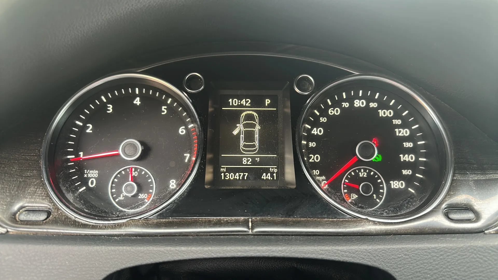 Used 2013 Volkswagen CC Lux FWD image 33