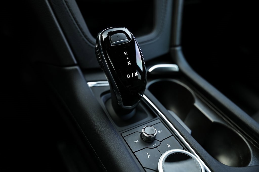 Used 2024 Cadillac XT6 Premium Luxury w/ Technology Package image 40