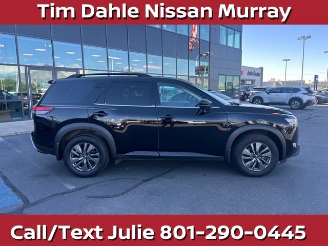 Used 2024 Nissan Pathfinder SV AWD/4WD image 13