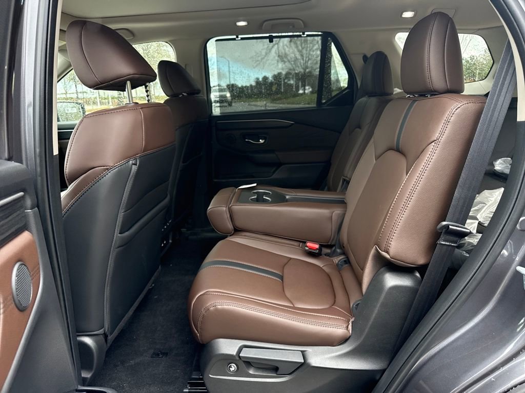 New 2026 Honda Pilot Touring image 24