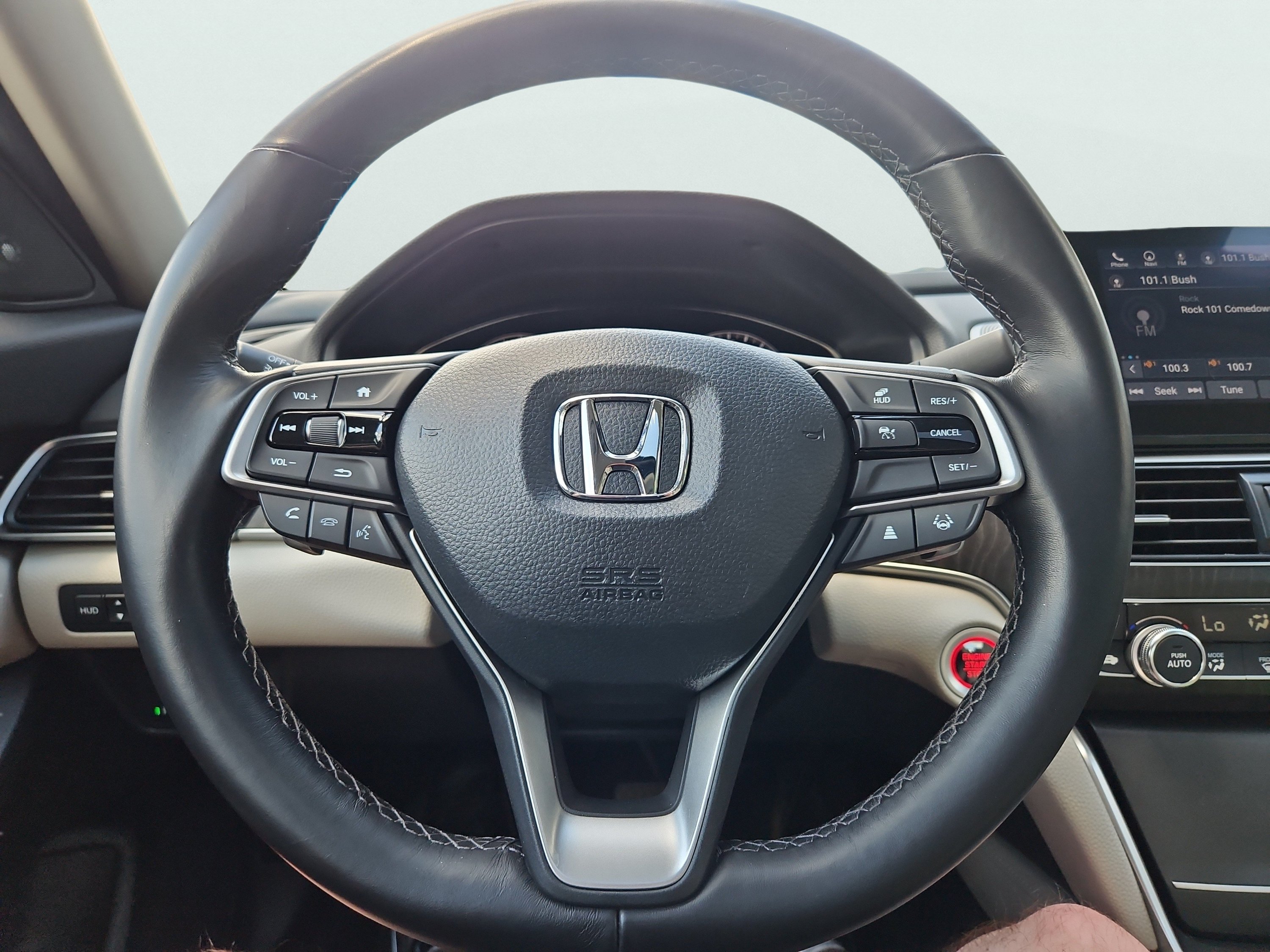 Certified 2021 Honda Accord Touring image 24