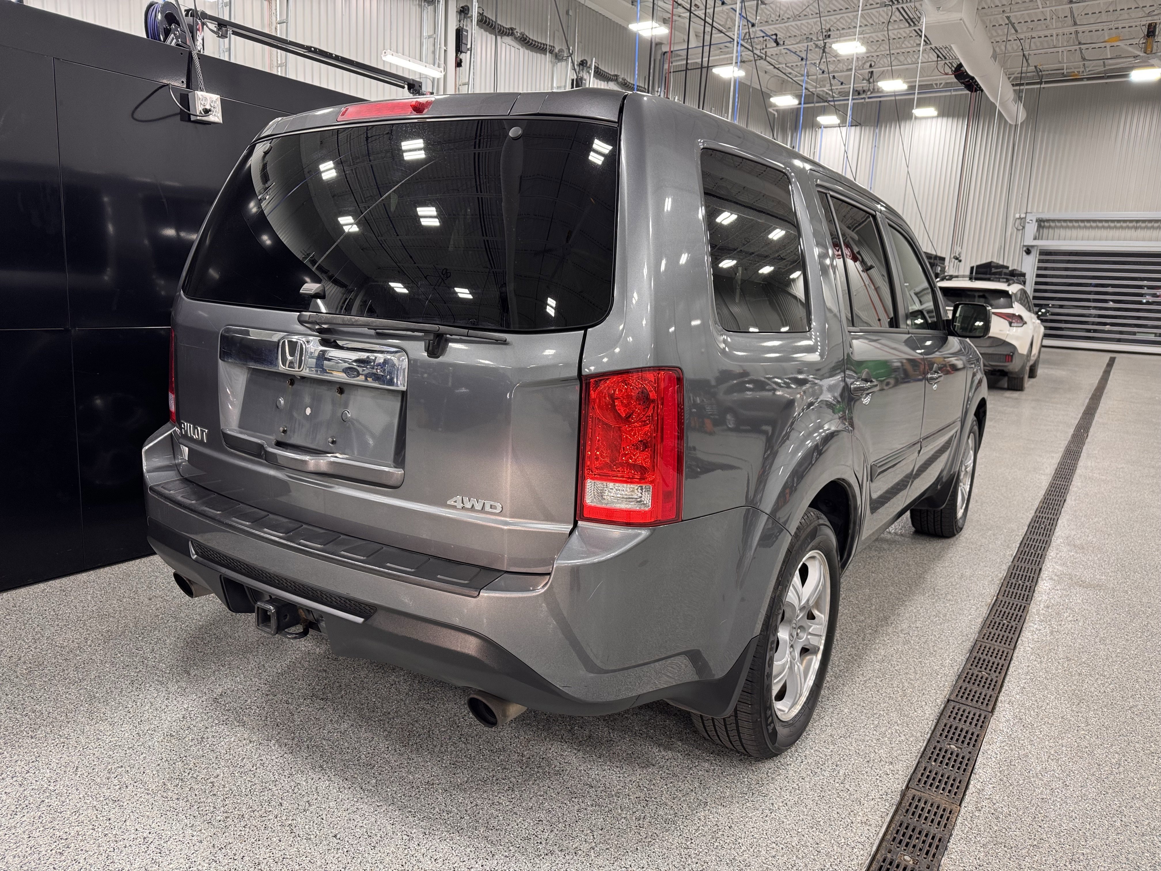 Used 2012 Honda Pilot EX-L image 3