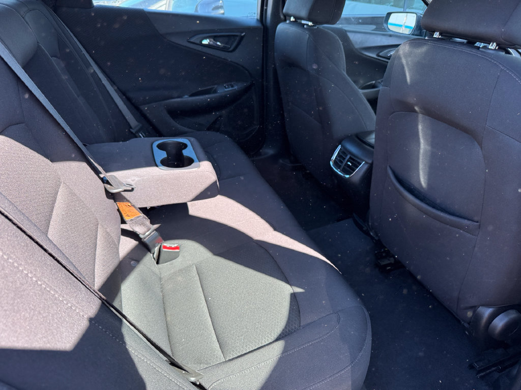 Used 2023 Chevrolet Malibu LT FWD image 15