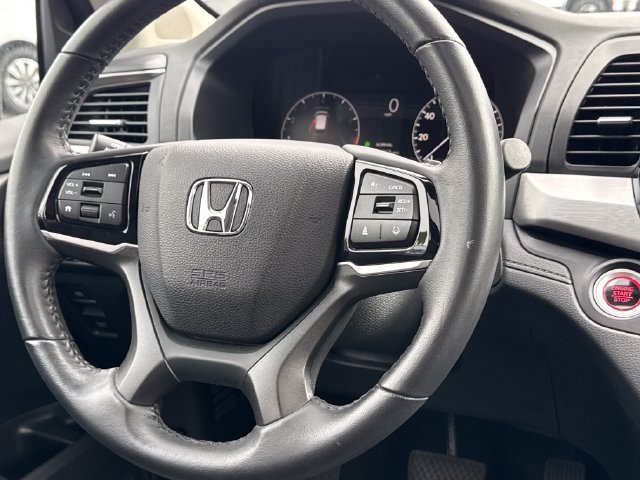 Used 2025 Honda Odyssey EX-L image 12