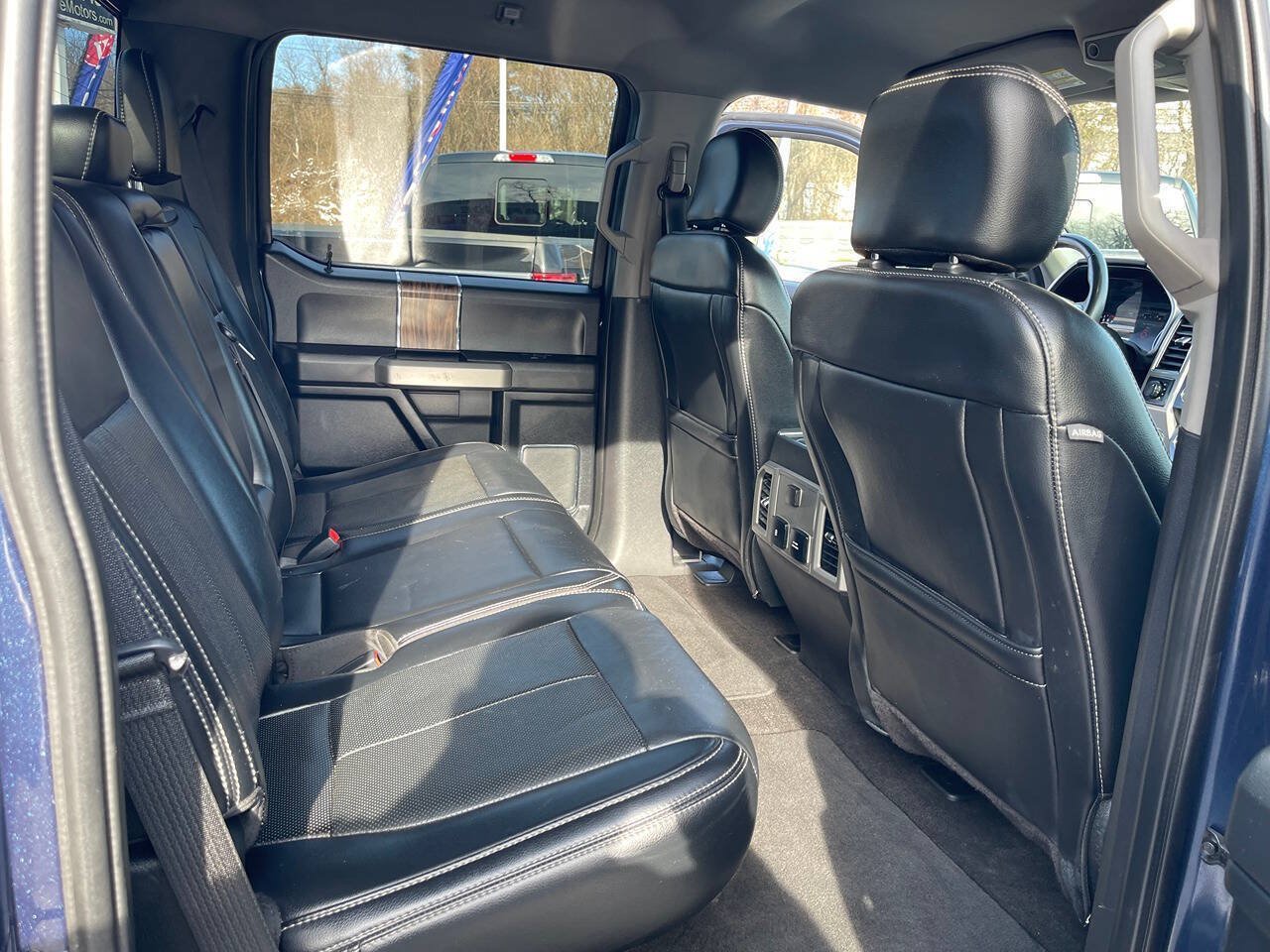 Used 2019 Ford F150 Lariat AWD/4WD image 29