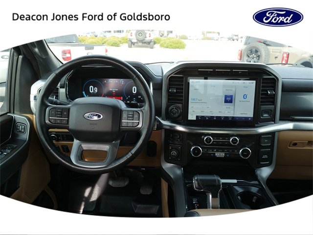 Used 2022 Ford F150 Lariat w/ Trailer Tow Package image 20