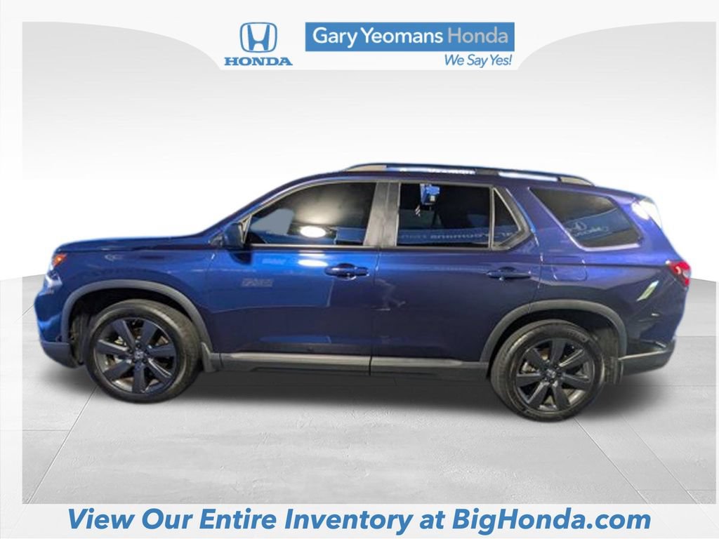Certified 2025 Honda Pilot Sport image 9