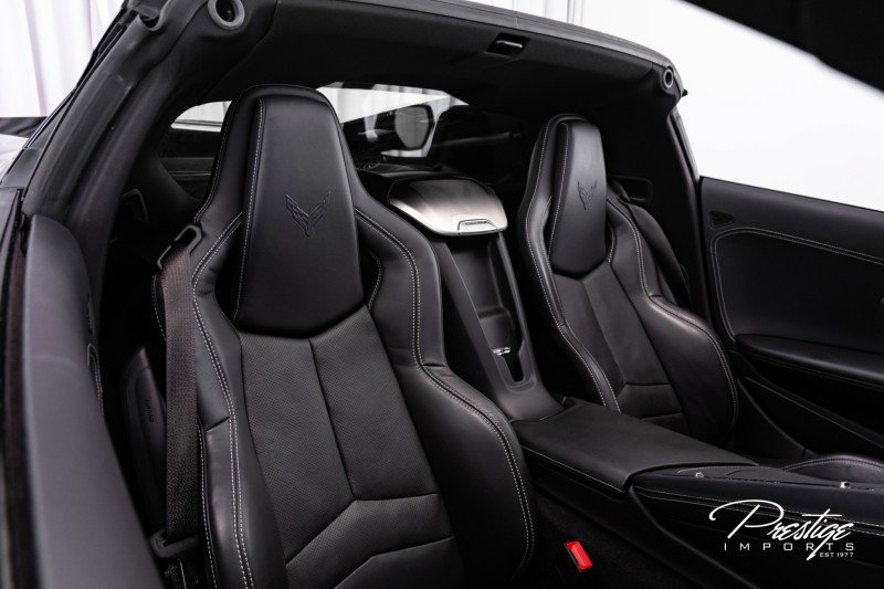 Used 2025 Chevrolet Corvette Stingray Preferred Cpe w/ 2LT image 45