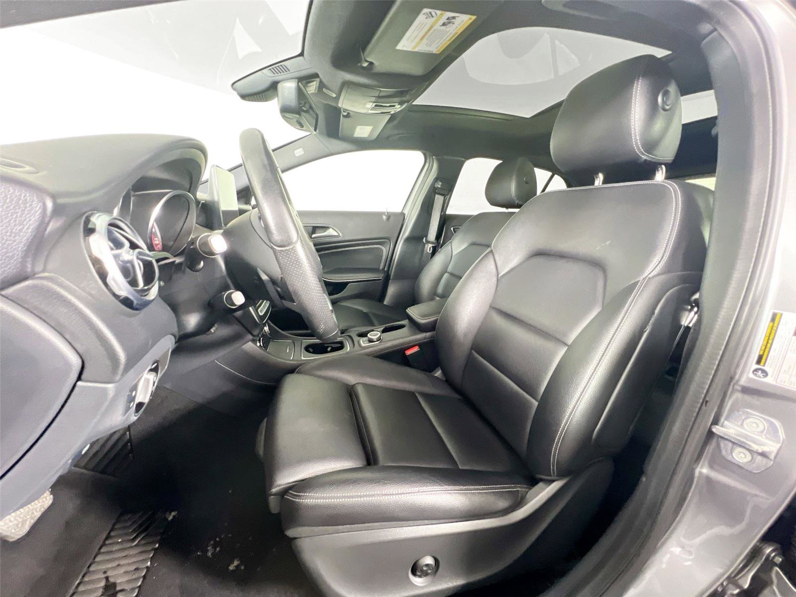 Used 2018 Mercedes-Benz GLA 250 4MATIC image 18