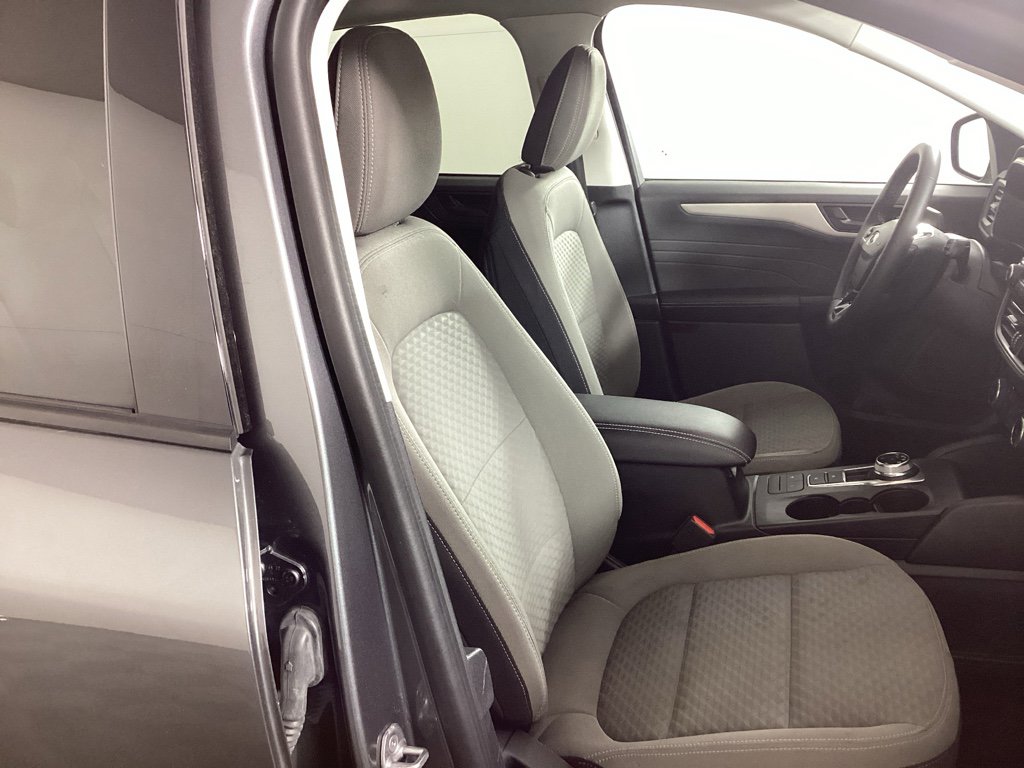 Used 2022 Ford Escape SE w/ Cold Weather Package image 8