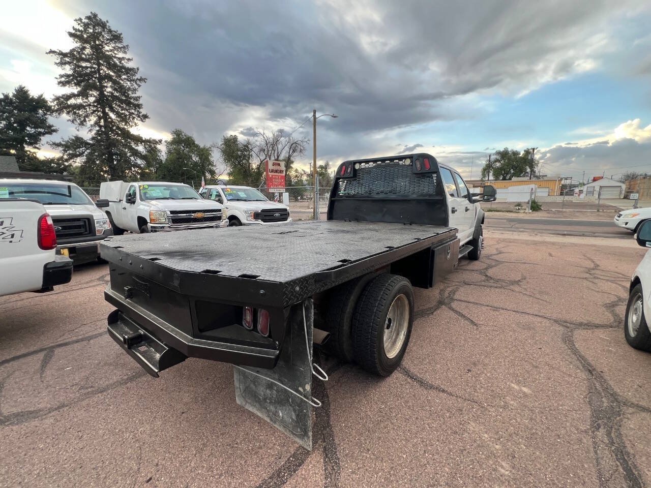 Used 2017 Ford F550 4x4 Crew Cab Super Duty image 6