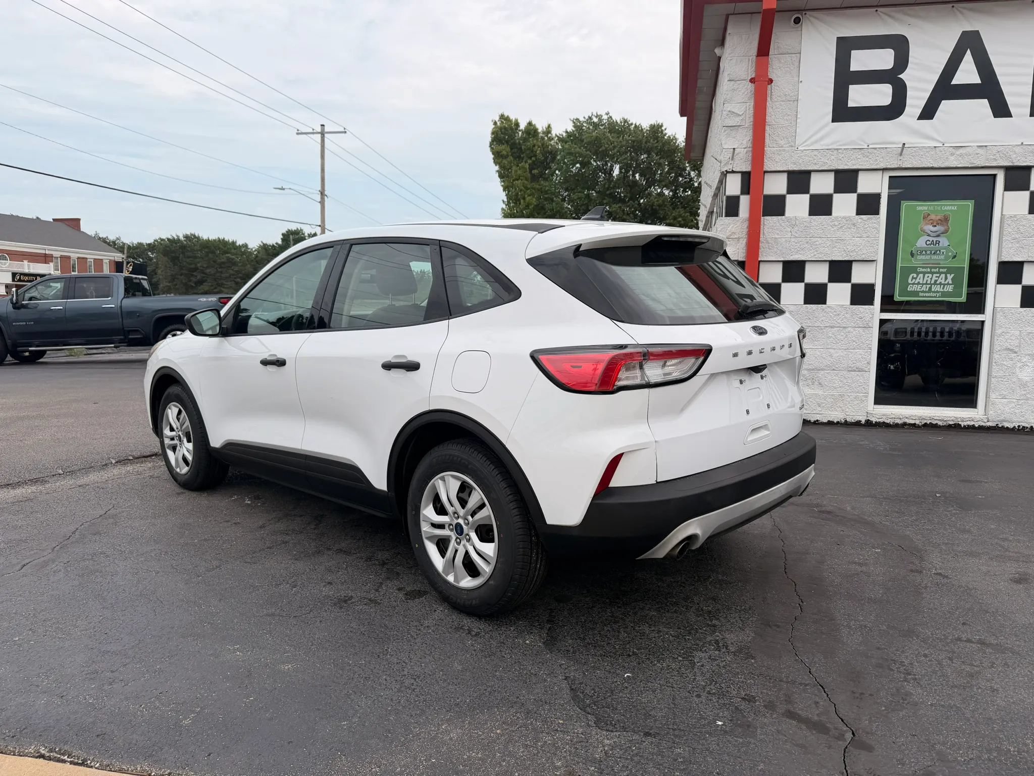 Used 2020 Ford Escape S FWD image 3
