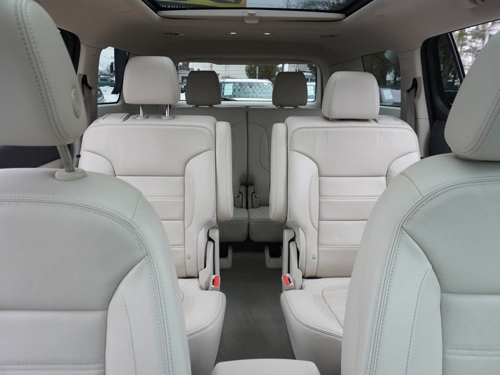 Used 2020 GMC Acadia Denali w/ Denali Ultimate Package image 50