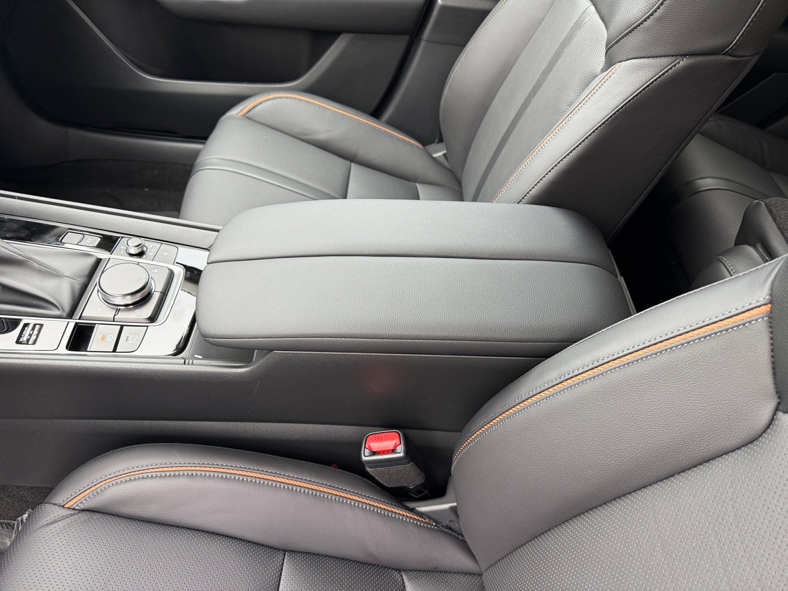 New 2026 MAZDA CX-50 AWD 2.5 Hybrid w/ Weather Package image 14