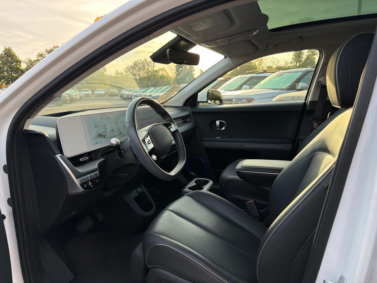 Used 2023 Hyundai Ioniq 5 Limited AWD/4WD image 5