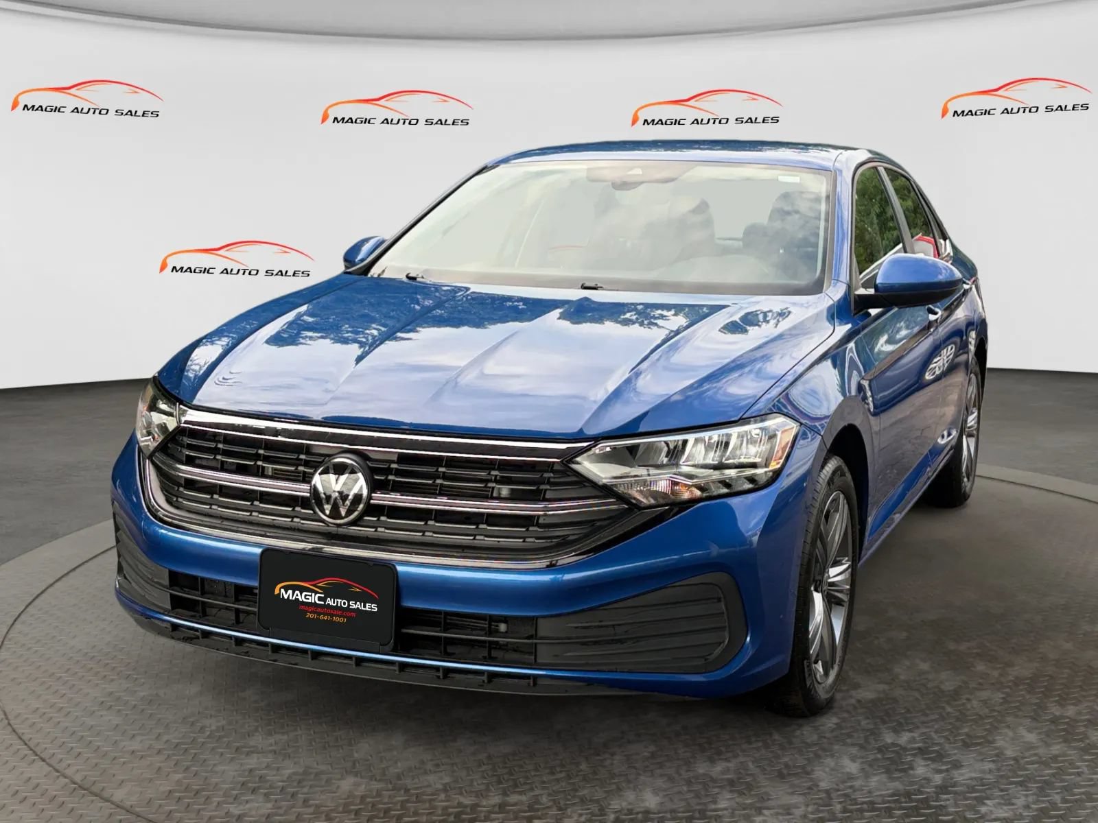 Used 2023 Volkswagen Jetta SE