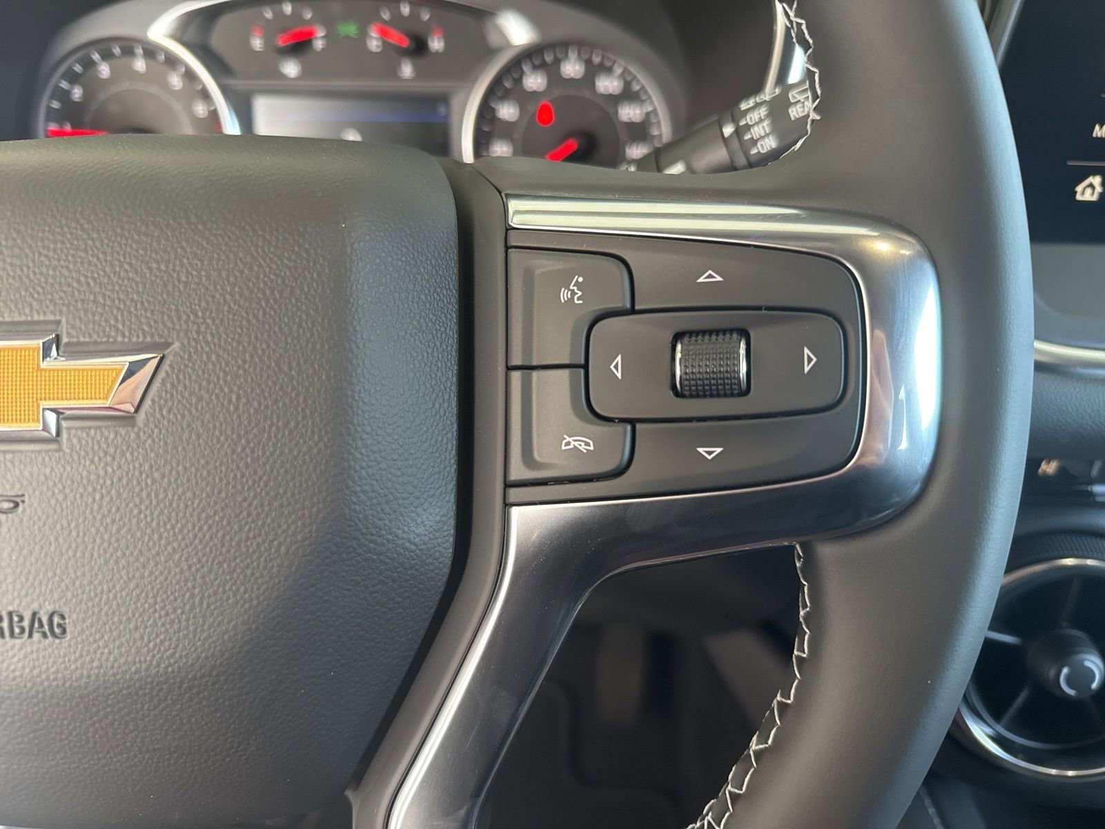 New 2026 Chevrolet Blazer LT image 23