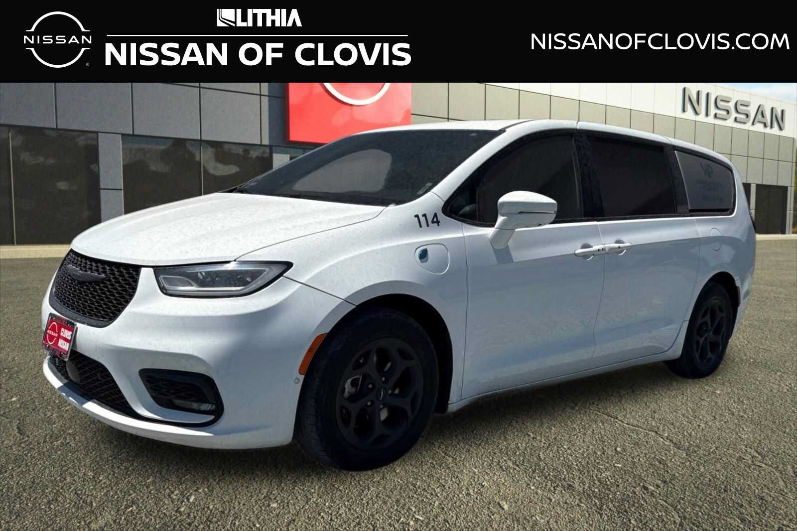 Used 2022 Chrysler Pacifica Limited w/ S Appearance Package FWD image 1