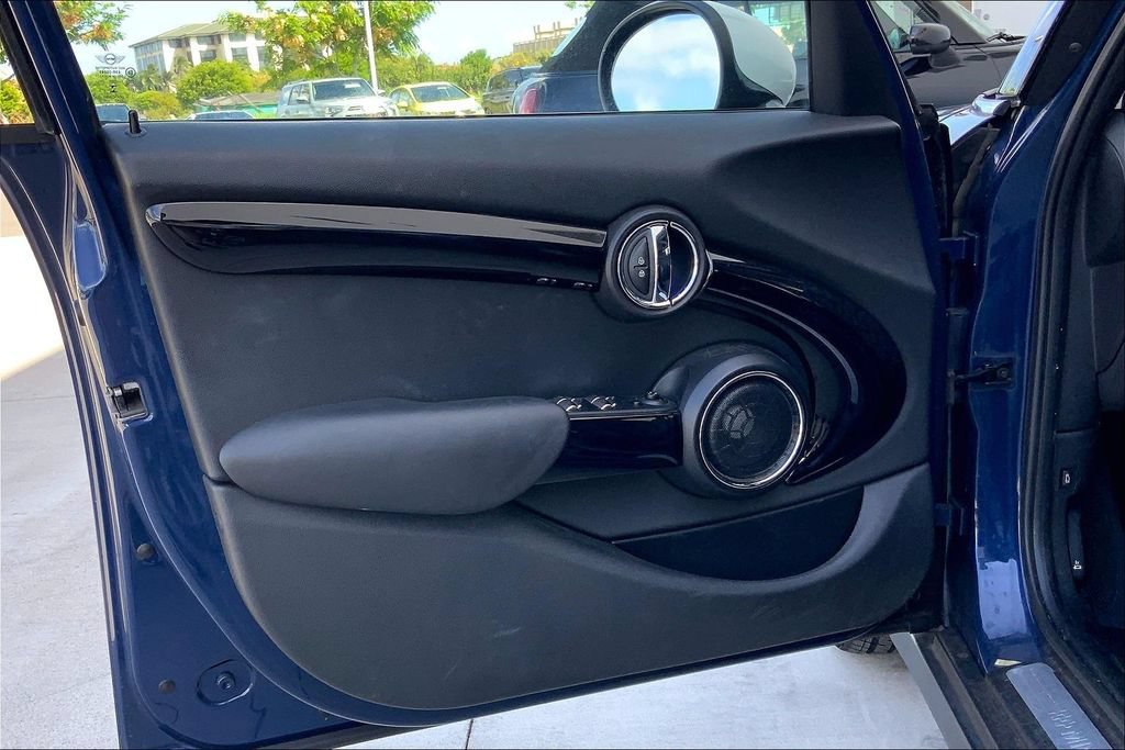 Used 2018 MINI Cooper S FWD image 22