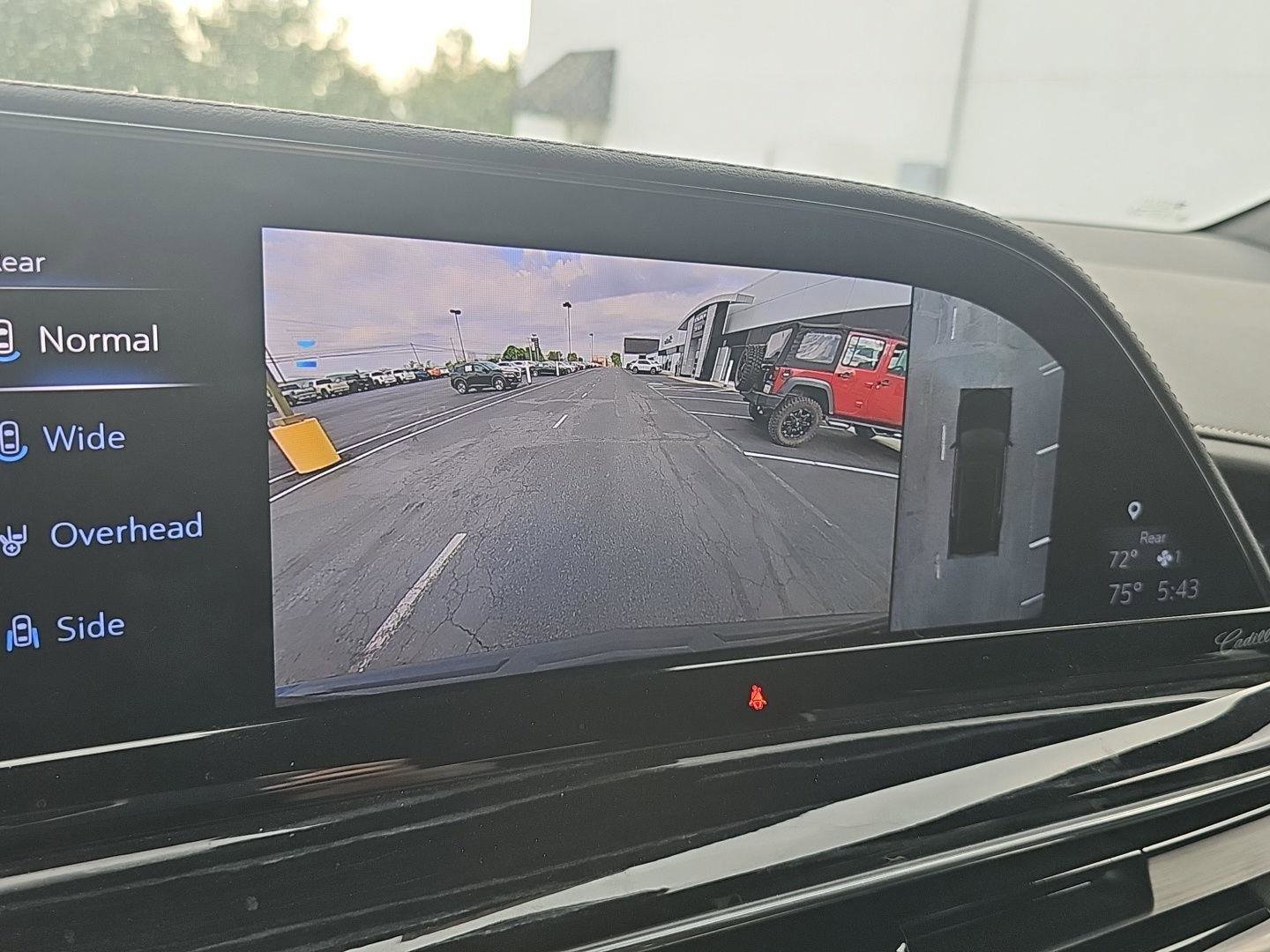 Used 2023 Cadillac Escalade Sport AWD/4WD image 13