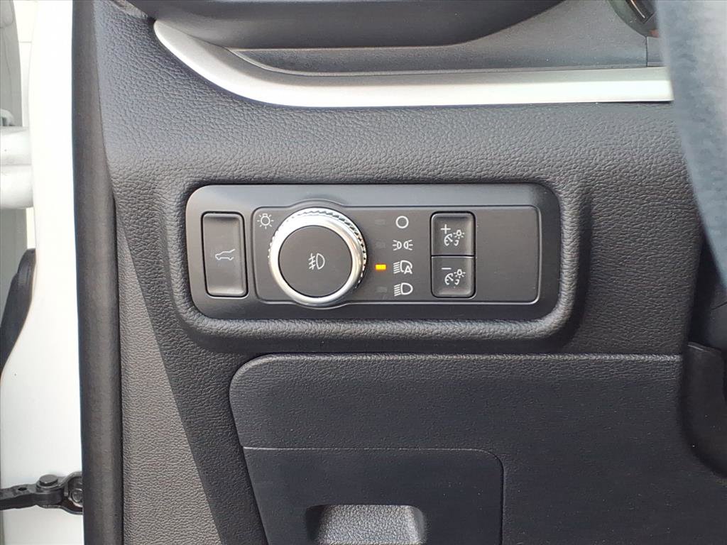 Used 2022 Ford Explorer XLT w/ Equipment Group 202A image 22