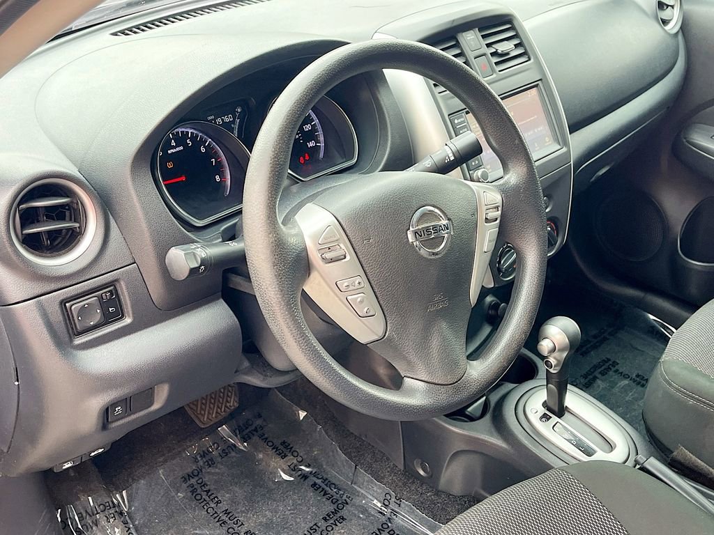 Used 2019 Nissan Versa SV FWD image 11