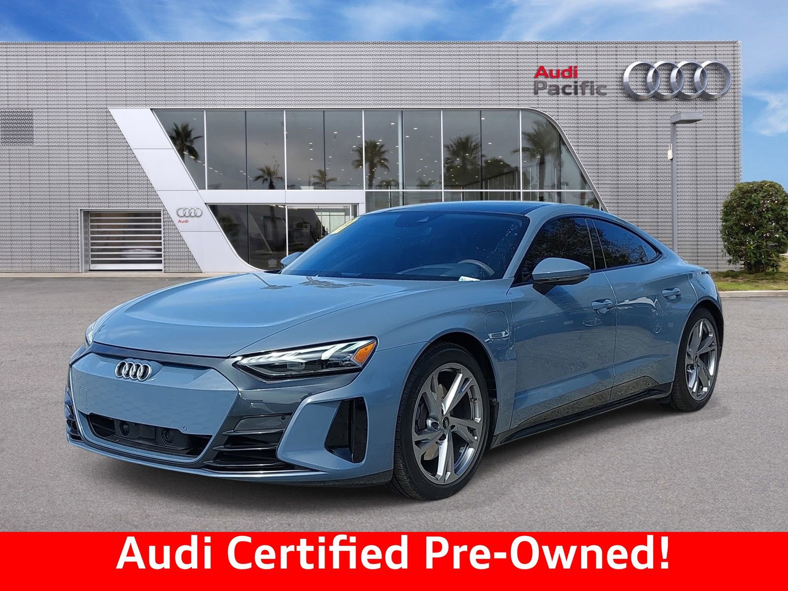 Used 2023 Audi e-tron GT Premium Plus AWD/4WD video 1