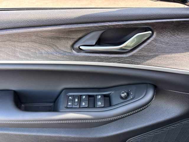 New 2027 Jeep Grand Cherokee L 4WD image 18