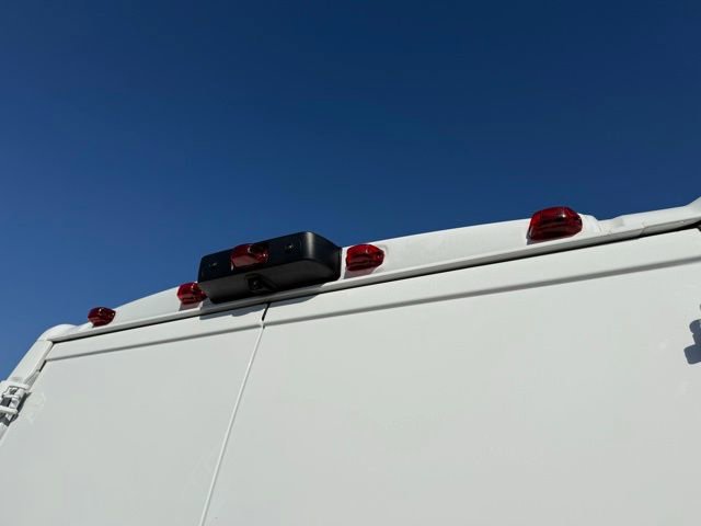 Used 2025 RAM ProMaster 2500 w/ Convenience Group image 18
