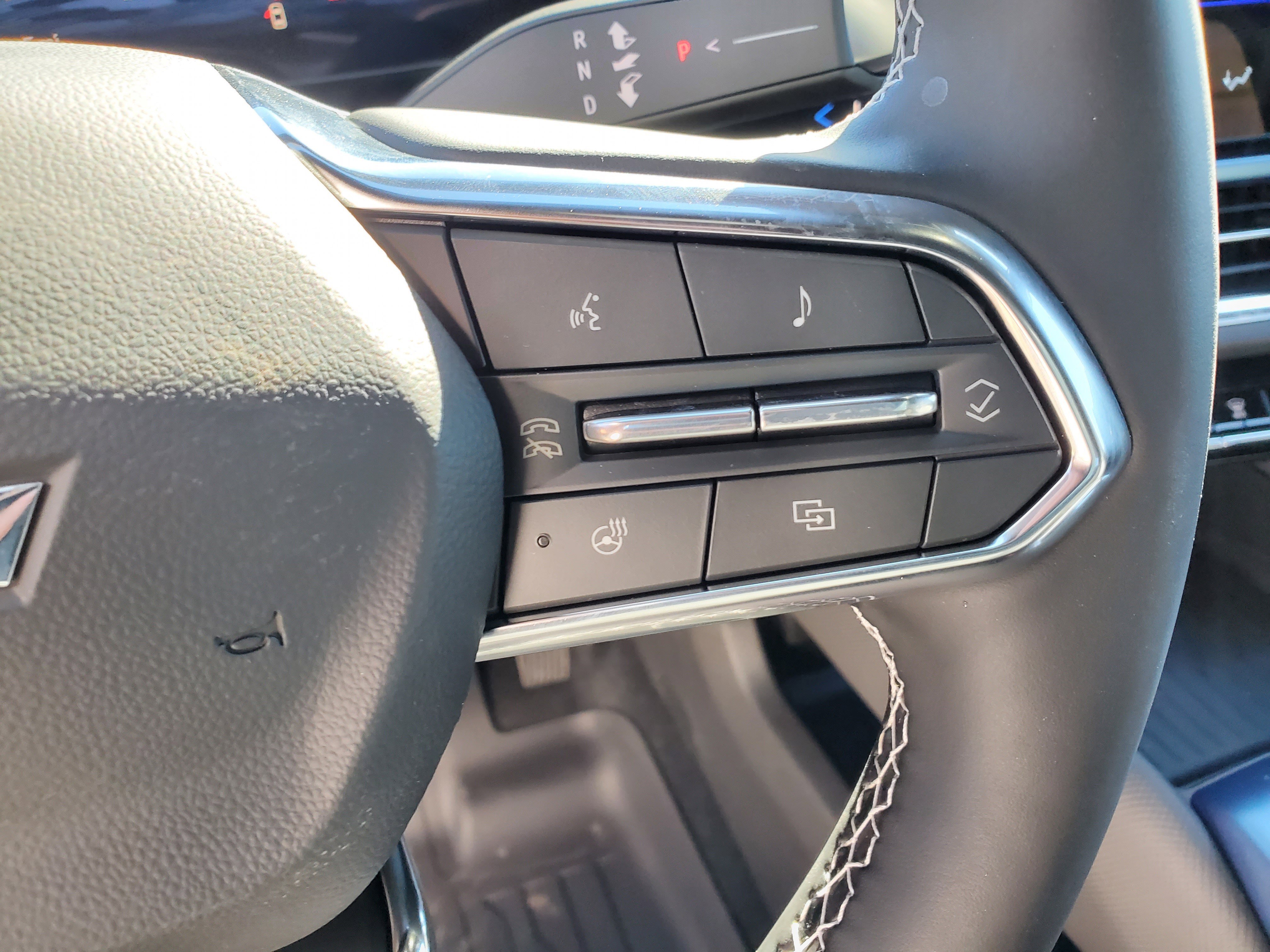 New 2026 Chevrolet Equinox EV LT image 12