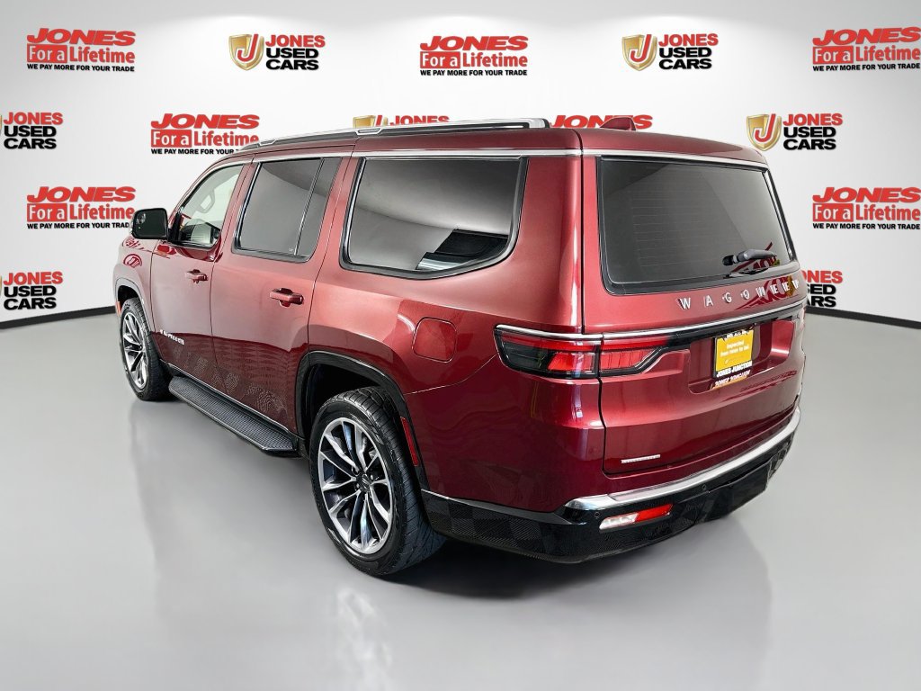 Used 2022 Jeep Wagoneer Series II w/ Premium Group I AWD/4WD image 2