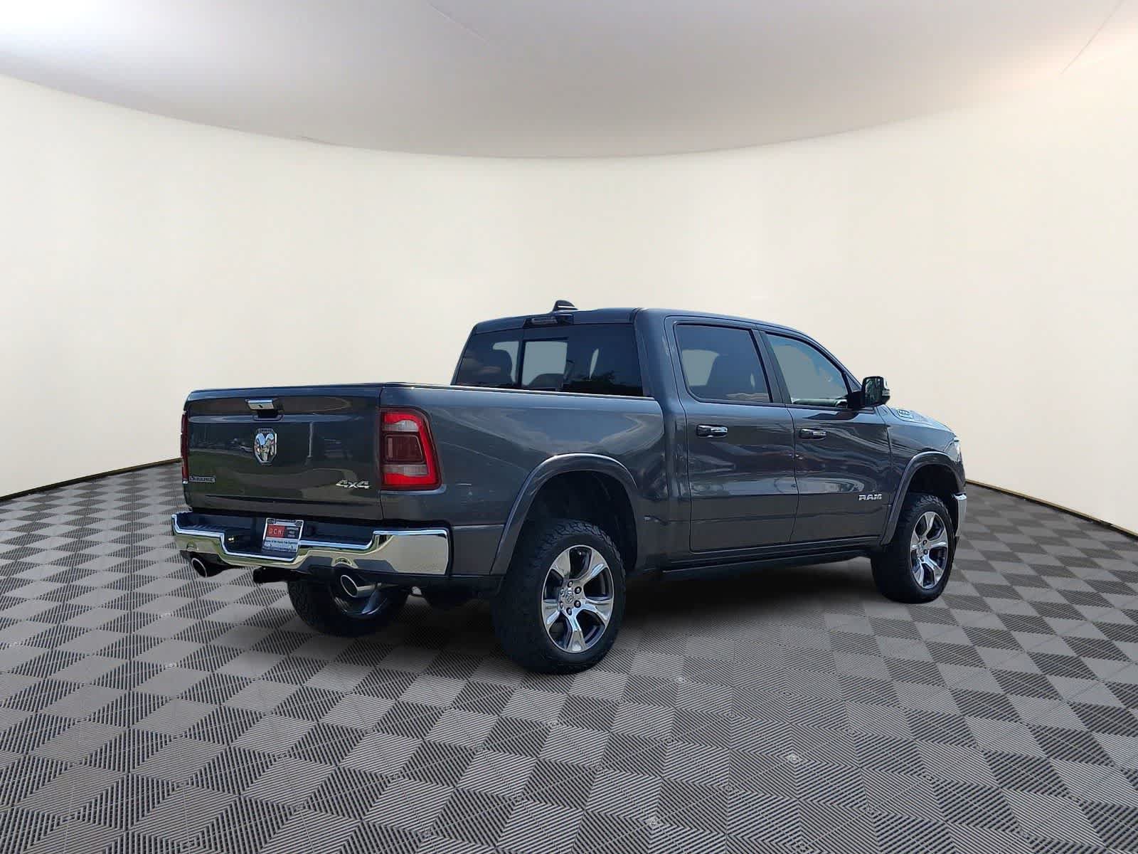 Used 2021 RAM 1500 Laramie AWD/4WD image 5