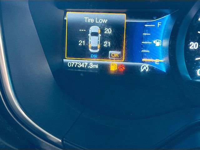 Used 2020 Ford Fusion SE w/ Equipment Group 151A image 13