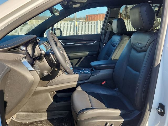 Used 2022 Cadillac XT6 Sport w/ Technology Package image 20